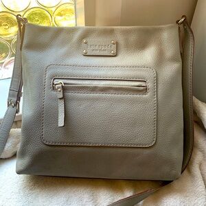 Kate spade grey pebbled leather crossbody with adjustable strap